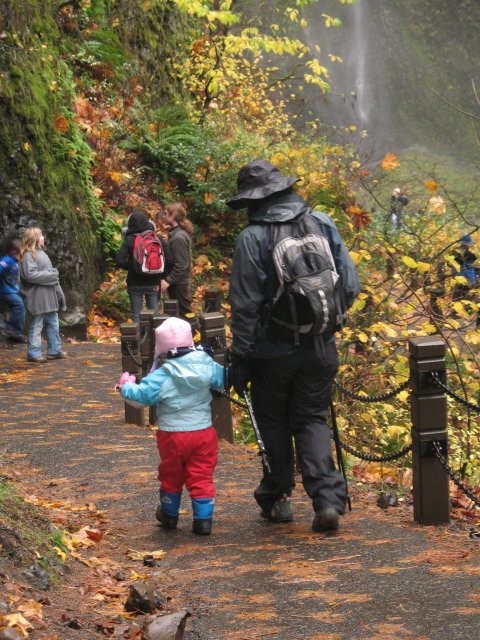 11.11.06 Waukeena Multnomah Falls 044 